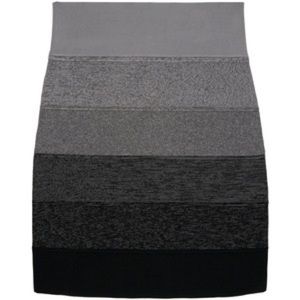 BCBG ♠️ ♣️ MAXAZRIA skirt